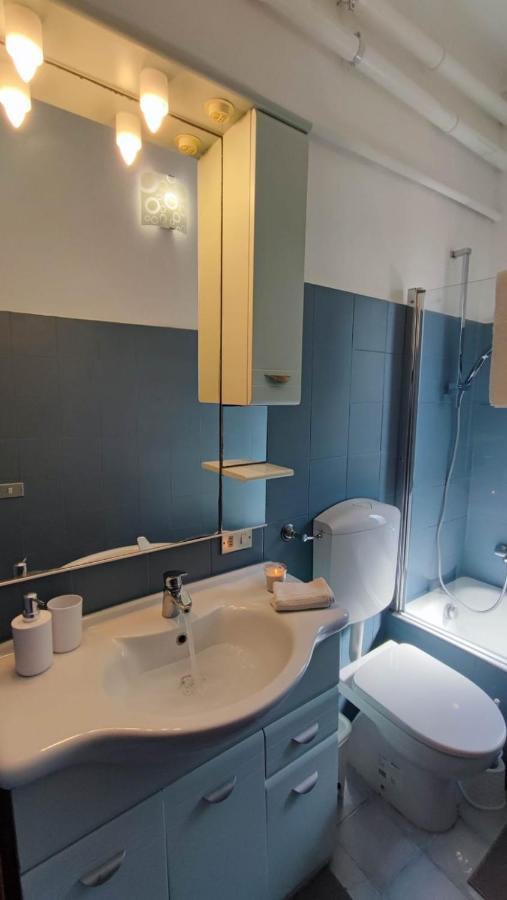 Bilo Lambro Apartment Milan Bagian luar foto